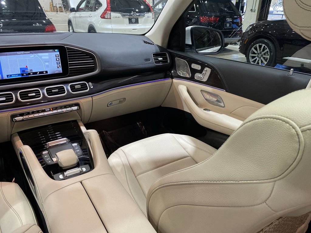 Certified 2022 Mercedes-Benz GLS 450 4MATIC image 4