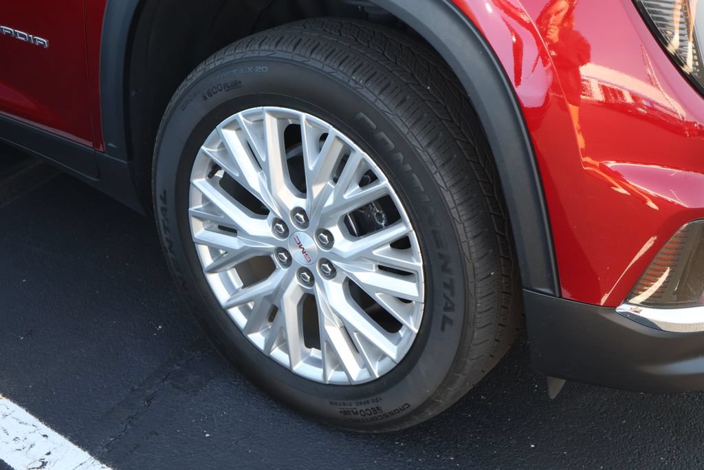 Used 2024 GMC Acadia Elevation FWD image 6