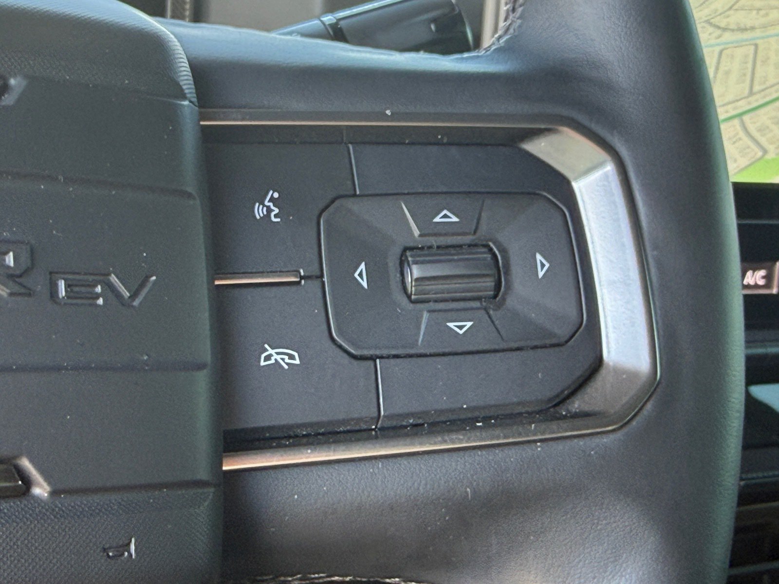 Used 2024 GMC Hummer EV 2X w/ Extreme Off-Road Package AWD/4WD image 15