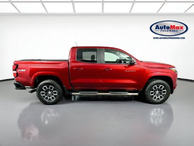 Used 2023 Chevrolet Colorado Z71 w/ Z71 Convenience Package 2 AWD/4WD image 9