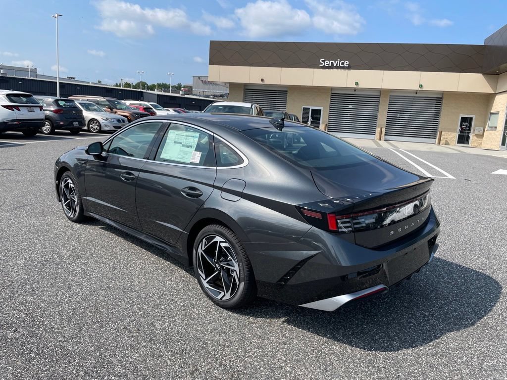 New 2026 Hyundai Sonata SEL FWD image 5