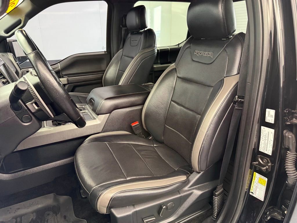 Used 2018 Ford F150 Raptor w/ Equipment Group 802A Luxury image 41