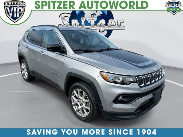 Used 2022 Jeep Compass Latitude w/ Sun and Sound Group AWD/4WD image 1