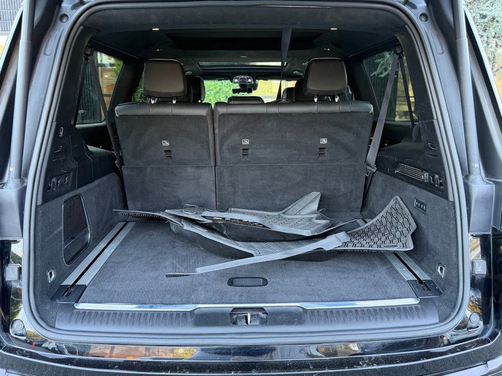 Used 2024 Jeep Grand Wagoneer L Series II w/ Quick Order Packagew 28T image 17