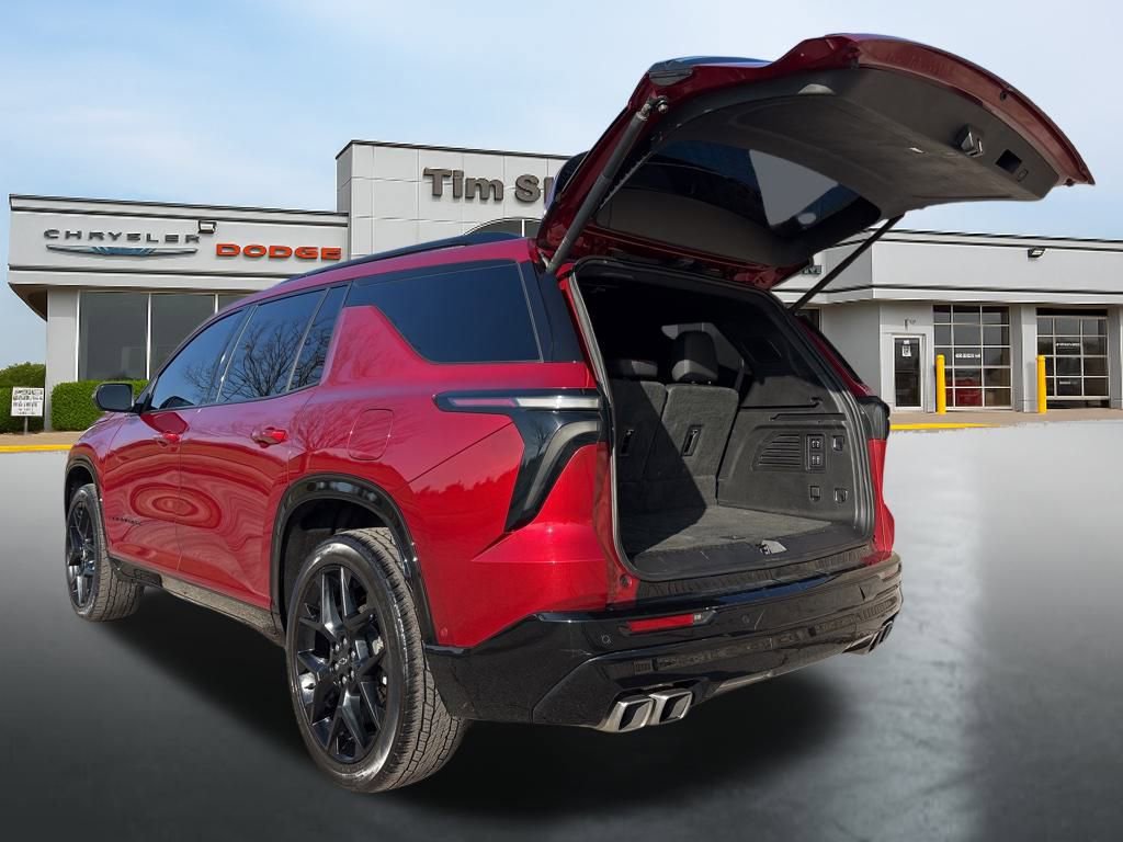 Used 2024 Chevrolet Traverse RS image 15