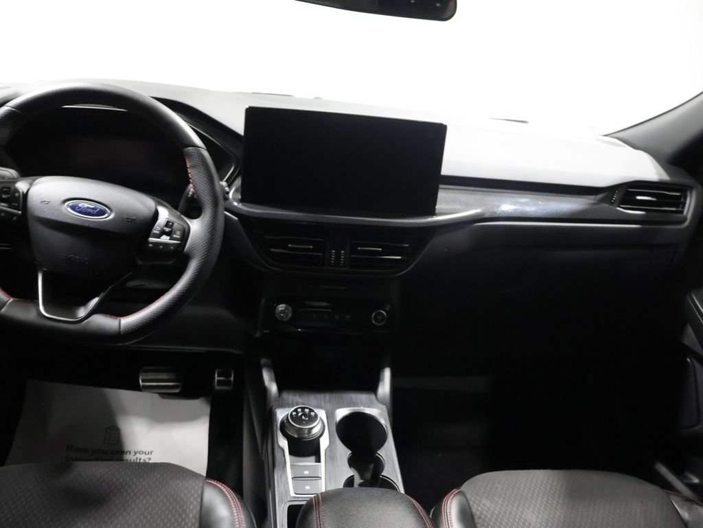 Used 2024 Ford Escape ST-Line w/ Tech Pack #1 AWD/4WD image 17