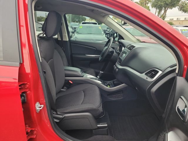 Used 2018 Dodge Journey SE FWD image 10