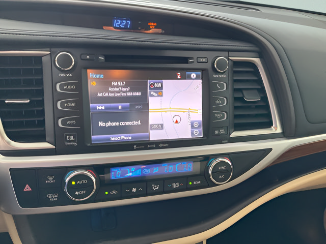 Used 2019 Toyota Highlander Limited FWD image 20