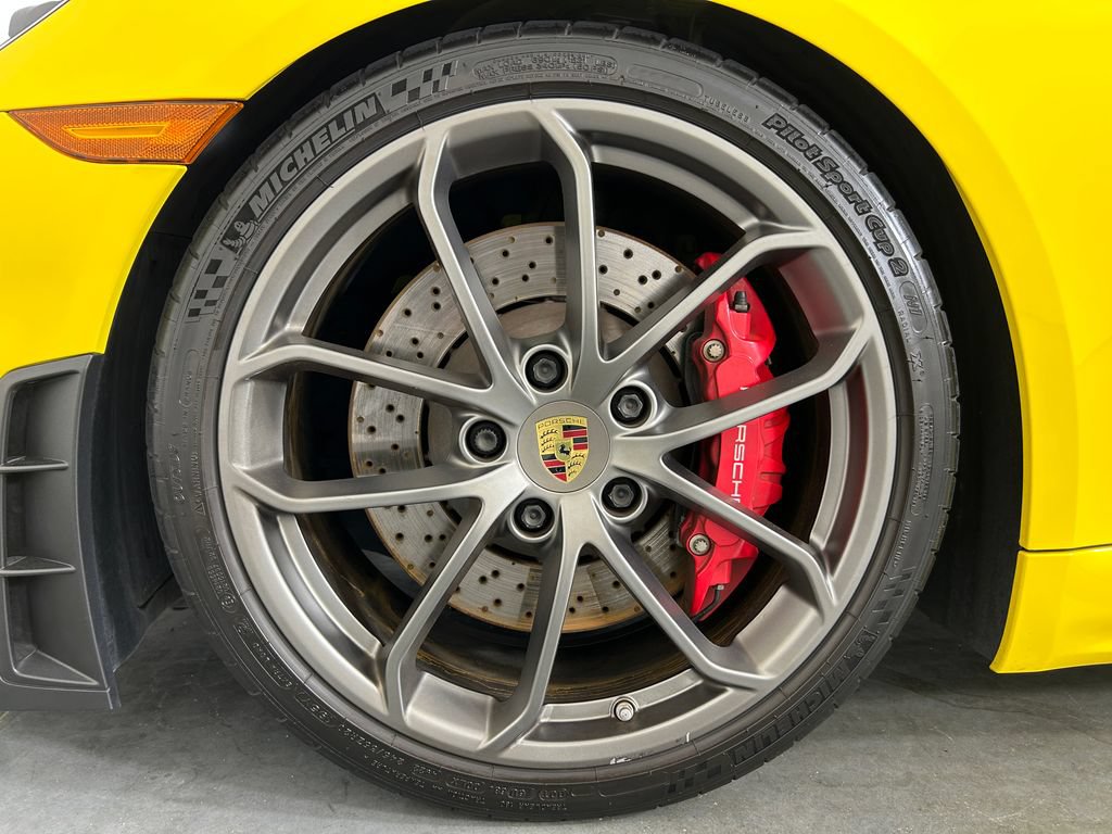 Certified 2021 Porsche 718 Boxster Spyder RWD image 11