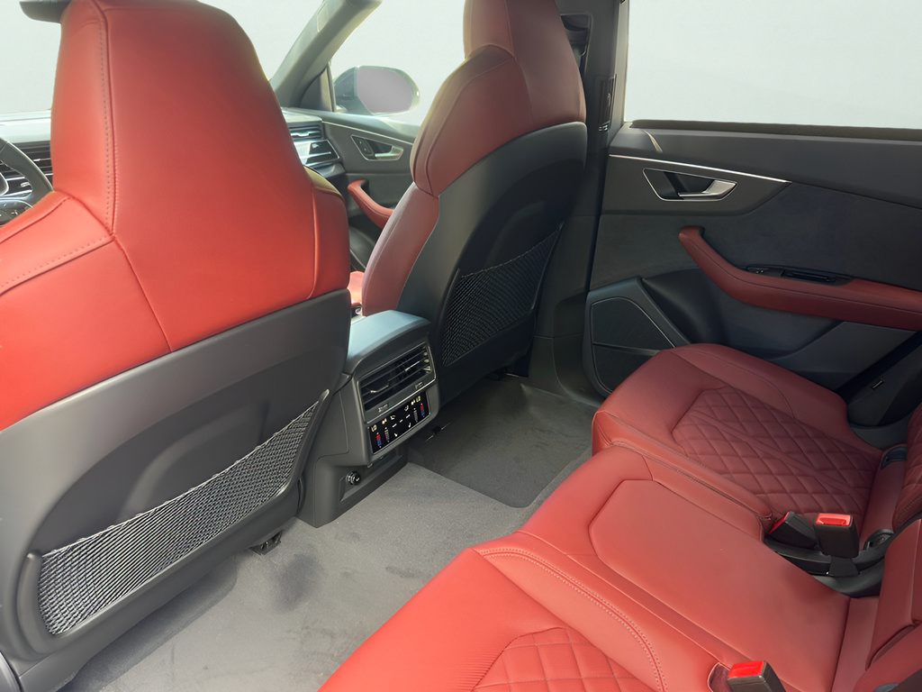 New 2026 Audi SQ8 Premium Plus AWD/4WD image 36