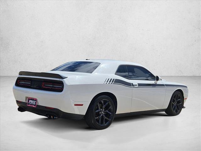 Used 2022 Dodge Challenger R/T w/ Blacktop Package image 5