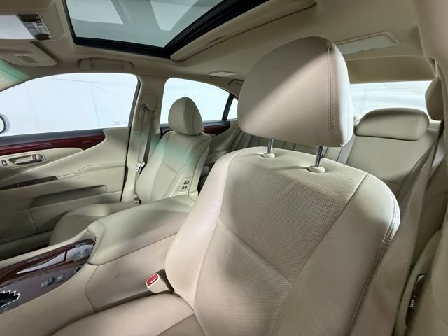 Used 2008 Lexus LS 460 RWD image 15