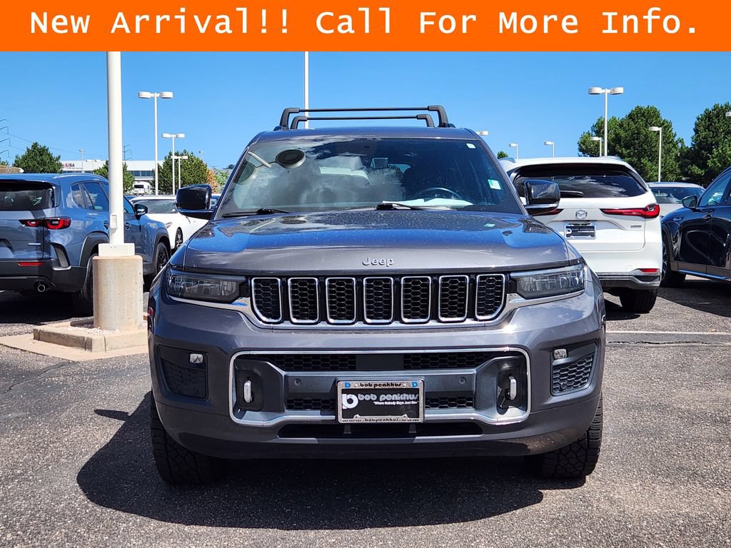 Used 2021 Jeep Grand Cherokee L Overland w/ Luxury Tech Group IV AWD/4WD image 3
