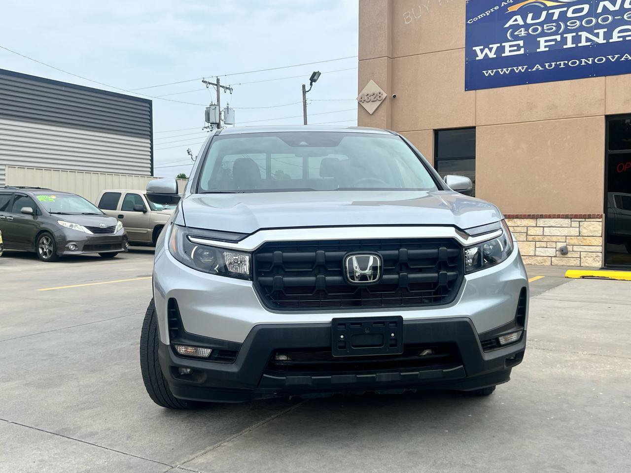 Used 2025 Honda Ridgeline RTL image 2