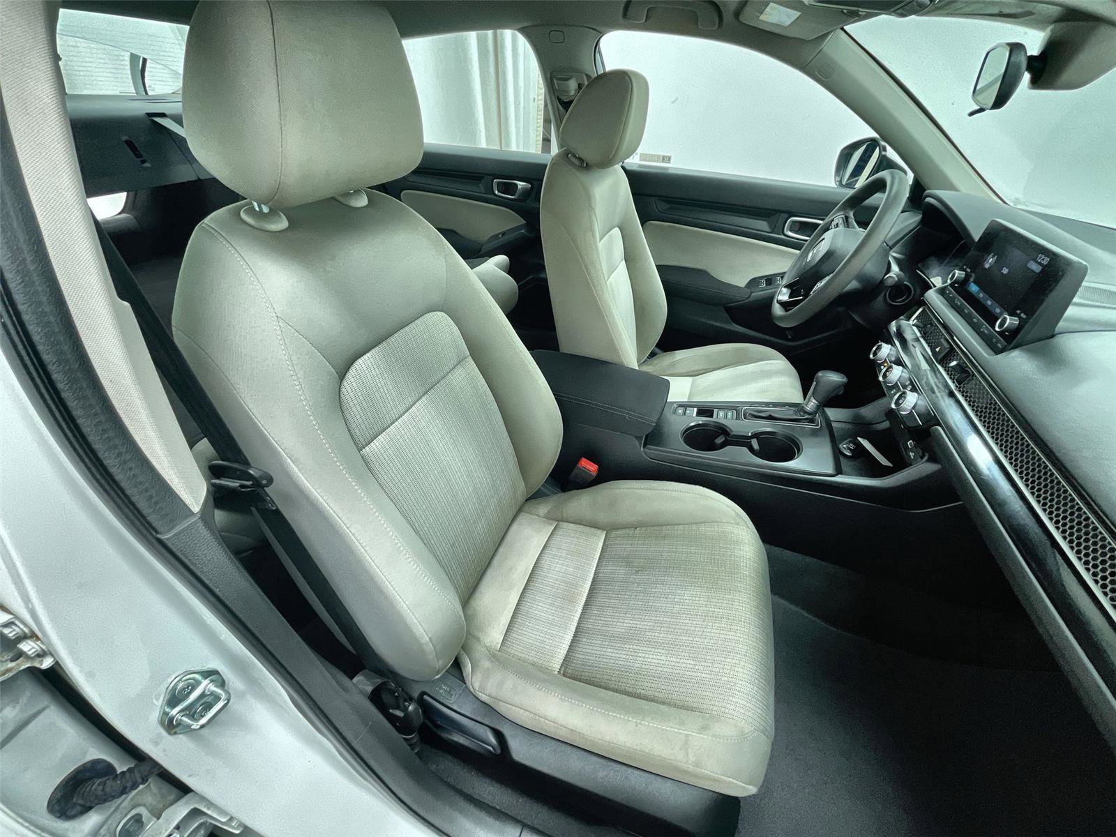 Used 2024 Honda Civic LX image 28