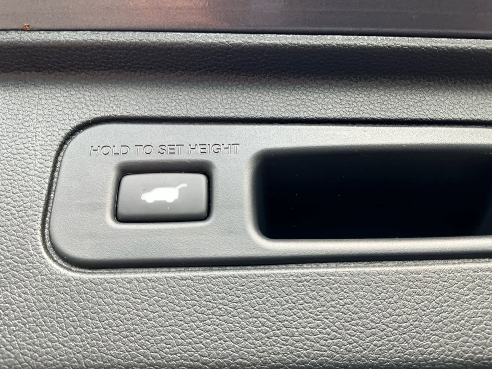 Used 2025 Honda Pilot EX-L image 27