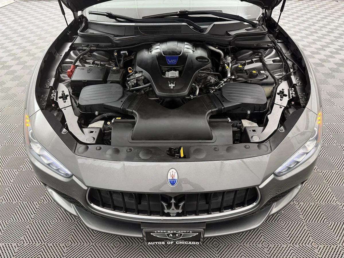 Used 2015 Maserati Ghibli S Q4 AWD/4WD image 33