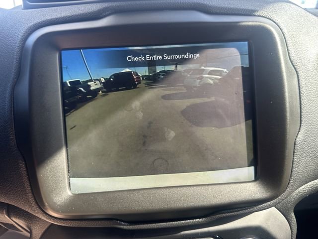Used 2023 Jeep Renegade Trailhawk w/ Trailhawk Elite Group AWD/4WD image 23
