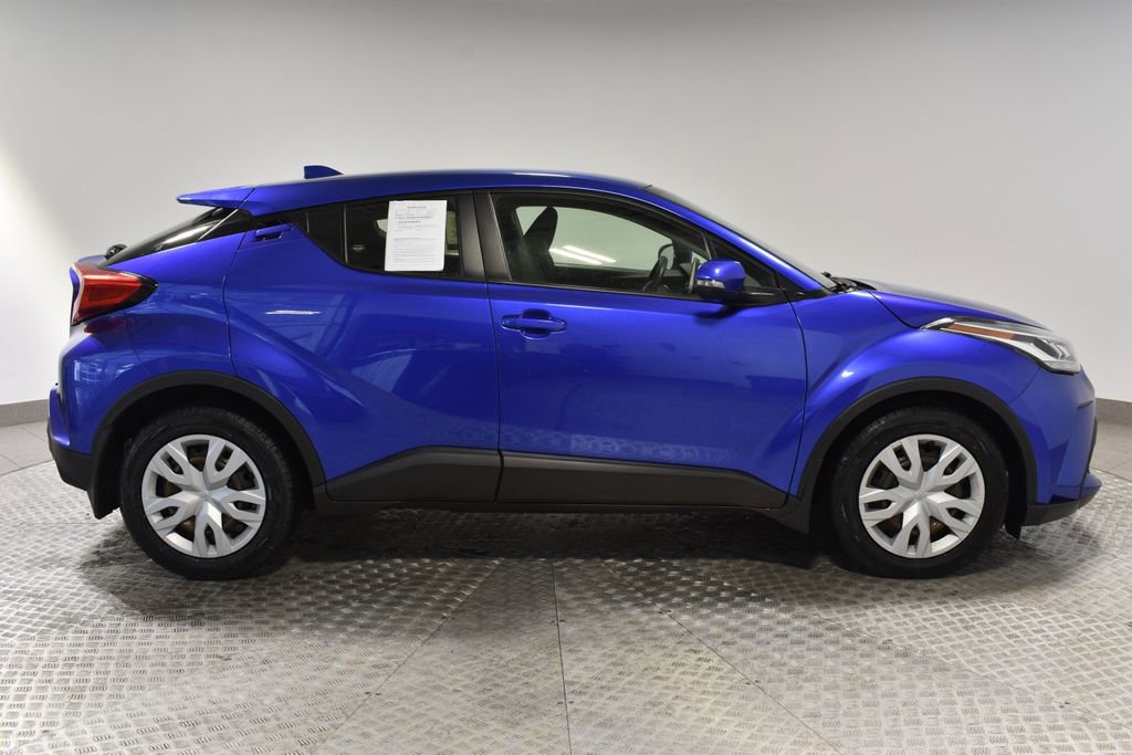 Used 2020 Toyota C-HR LE image 6
