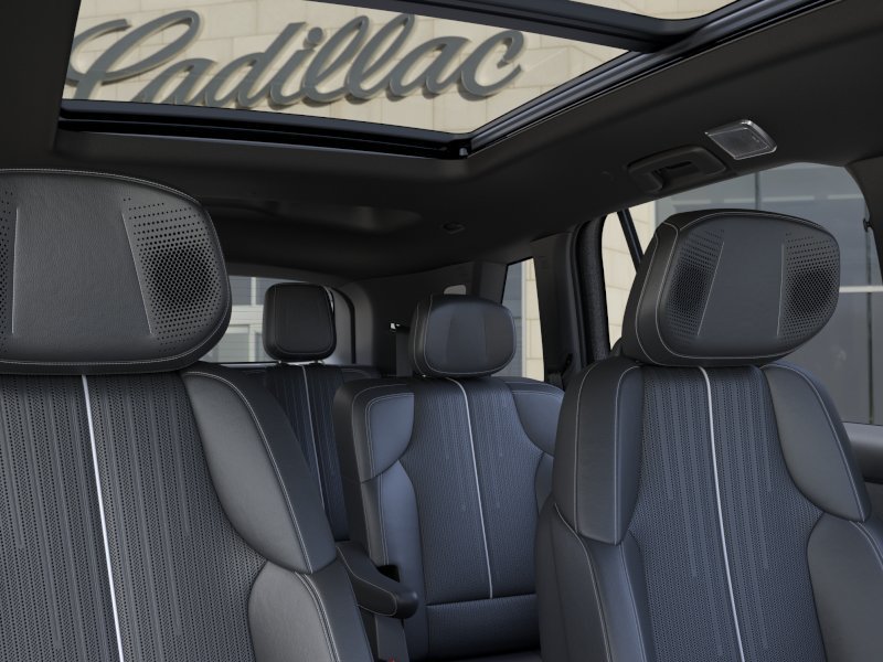 New 2027 Cadillac Vistiq Luxury w/ LPO, Floor Liner Package AWD/4WD image 24