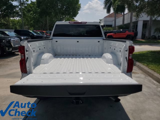 Used 2025 Chevrolet Silverado 2500 Custom w/ Custom Value Package AWD/4WD image 10