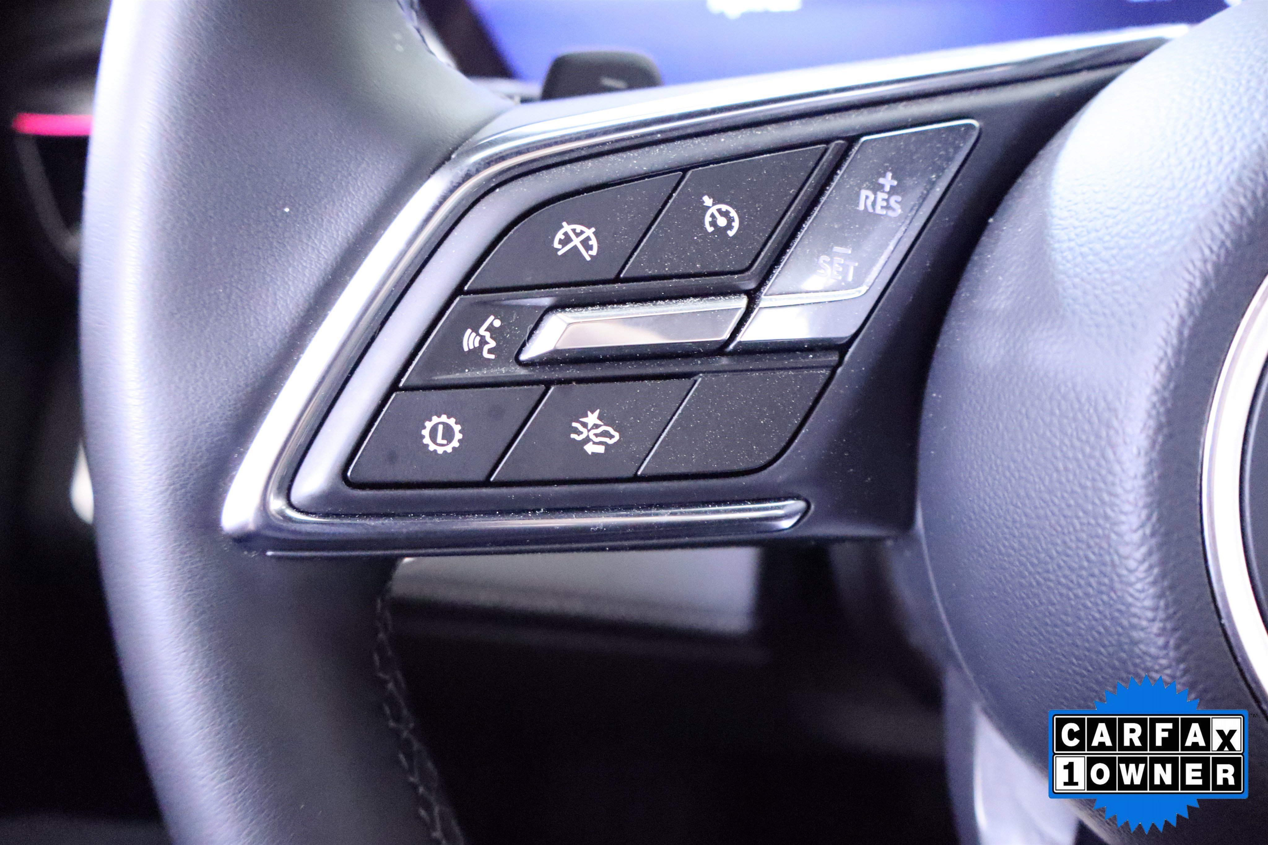 Used 2025 Buick Enclave Preferred FWD image 30