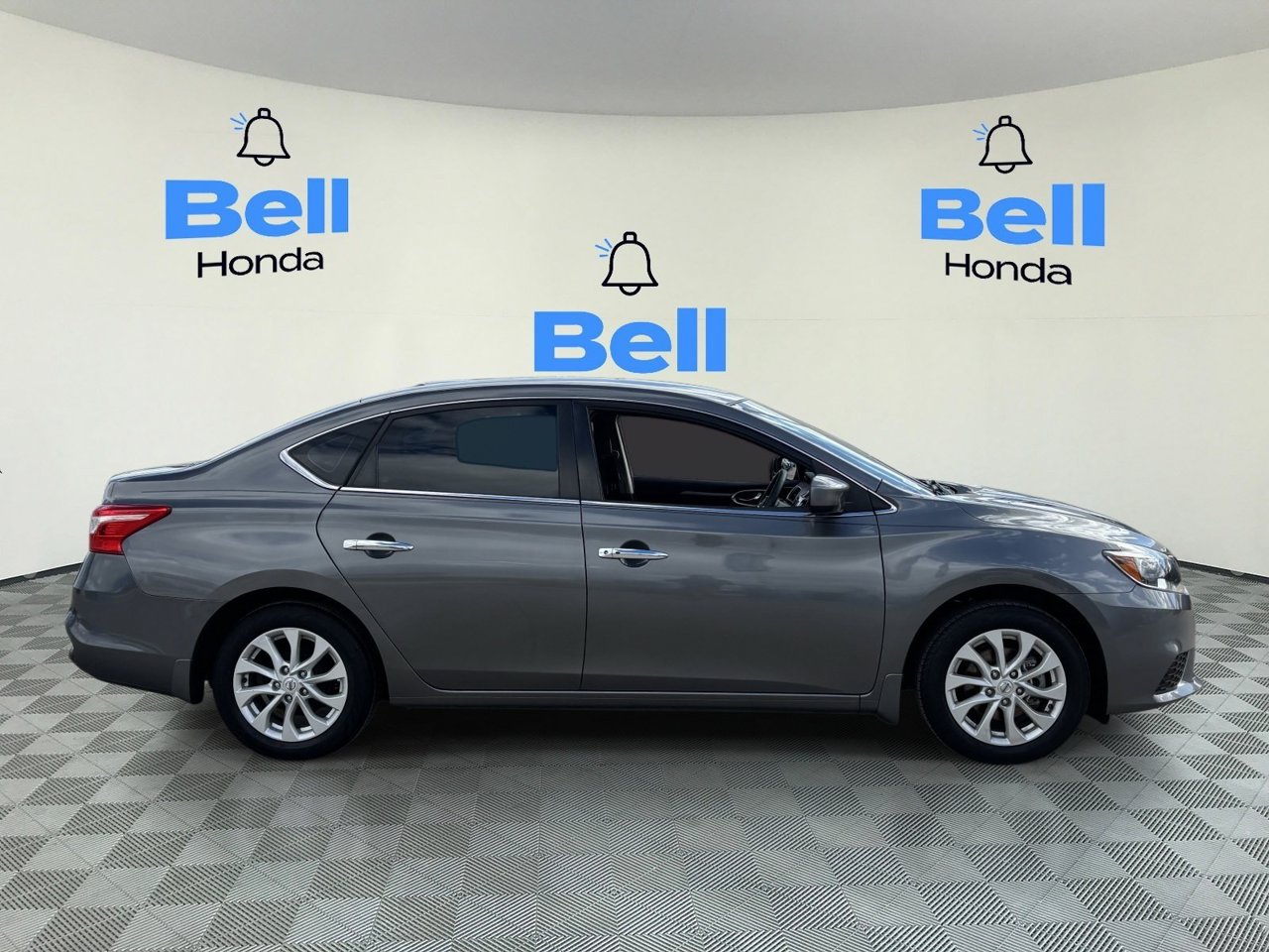 Used 2019 Nissan Sentra SV FWD image 5