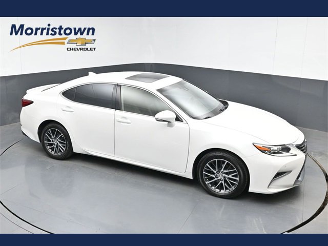 Used 2017 Lexus ES 350 w/ Luxury Package video 1