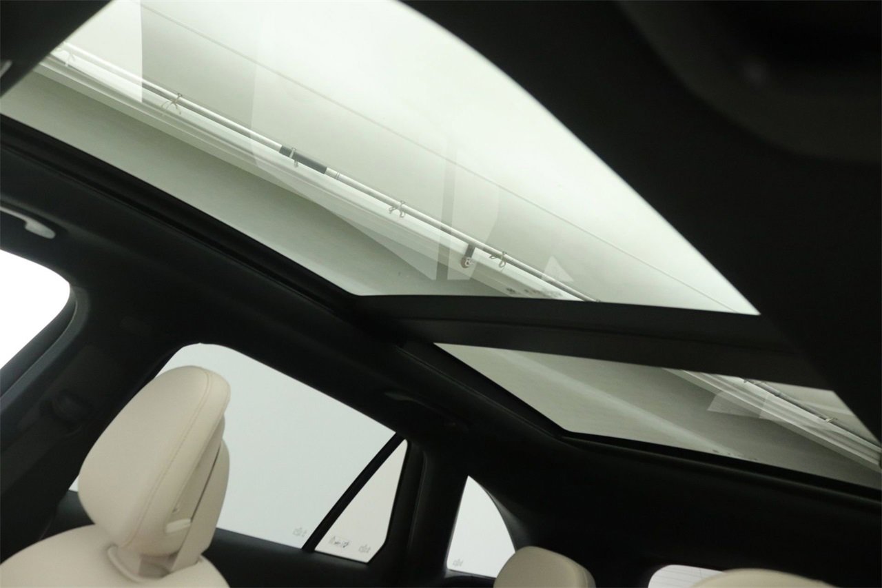 New 2026 Mercedes-Benz GLC 300 GLC 300 image 15