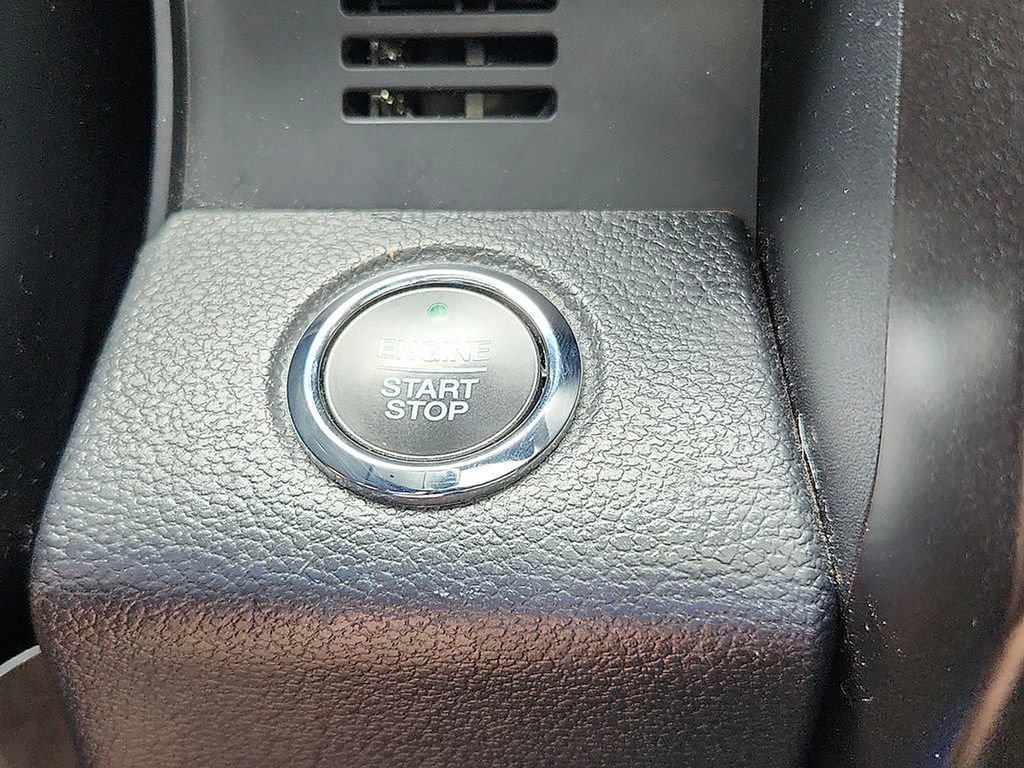 Used 2019 Ford Expedition Max Limited w/ Equipment Group 303A AWD/4WD image 27