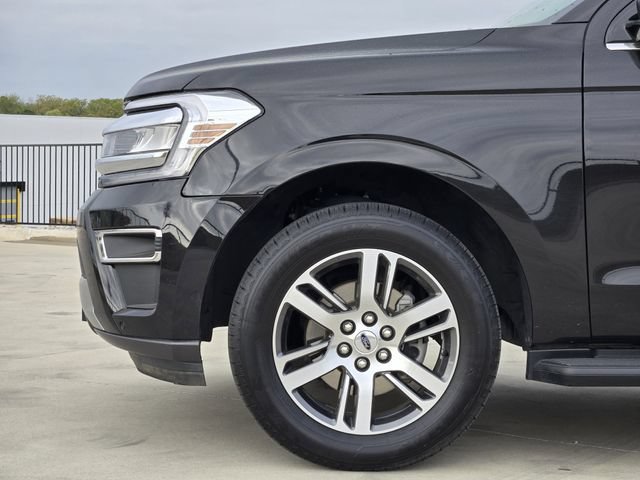 Used 2024 Ford Expedition Limited AWD/4WD image 10