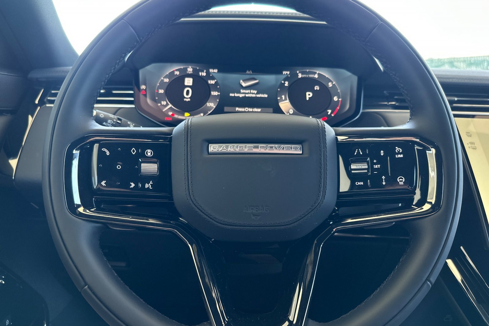 New 2025 Land Rover Range Rover Sport Dynamic SE image 22