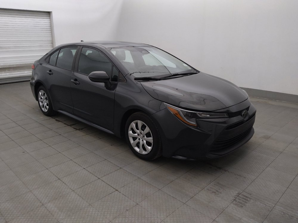 Used 2024 Toyota Corolla LE FWD image 11