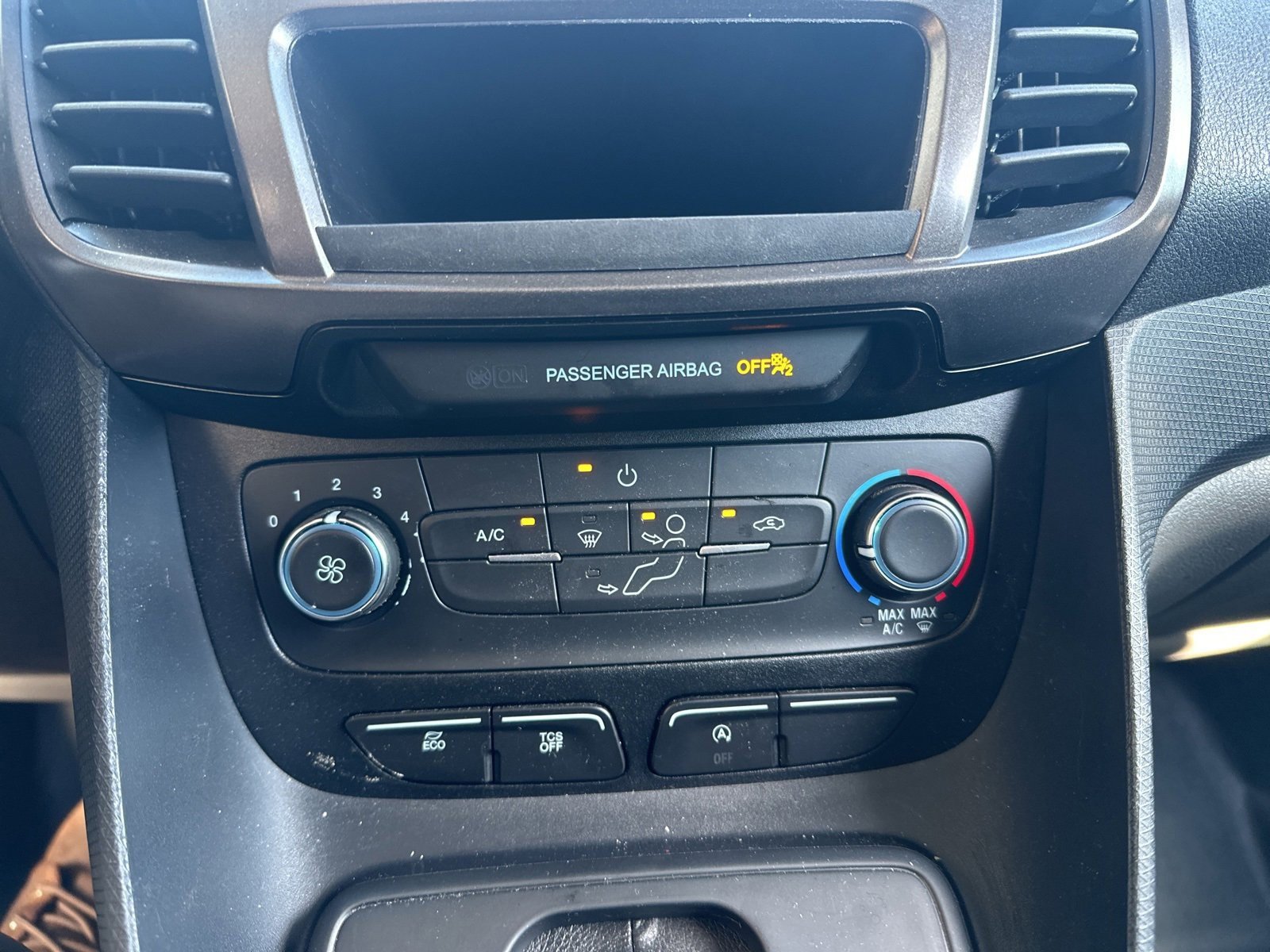 Used 2023 Ford Transit Connect XL image 11