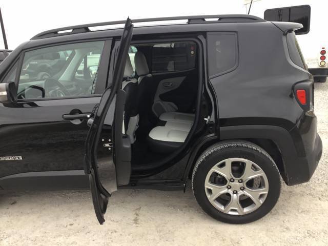 Used 2020 Jeep Renegade Limited w/ Safety and Security Group image 15