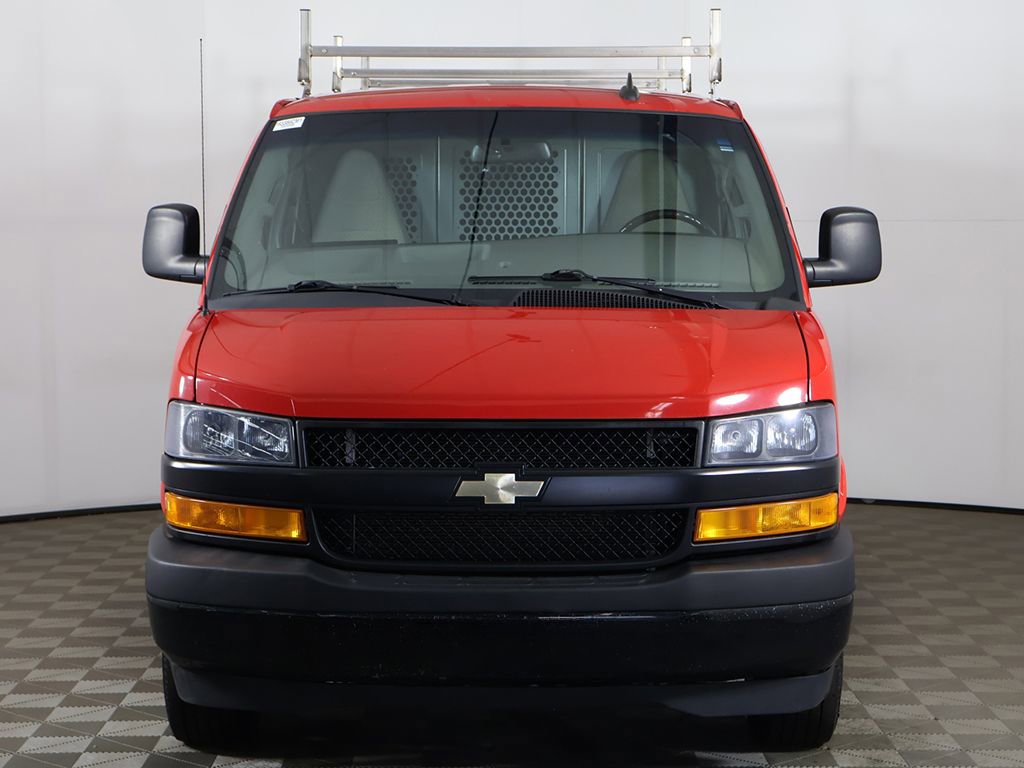 Used 2021 Chevrolet Express 3500 w/ Driver Convenience Package image 8
