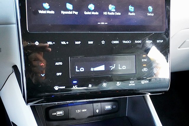 Used 2023 Hyundai Tucson Limited FWD image 41