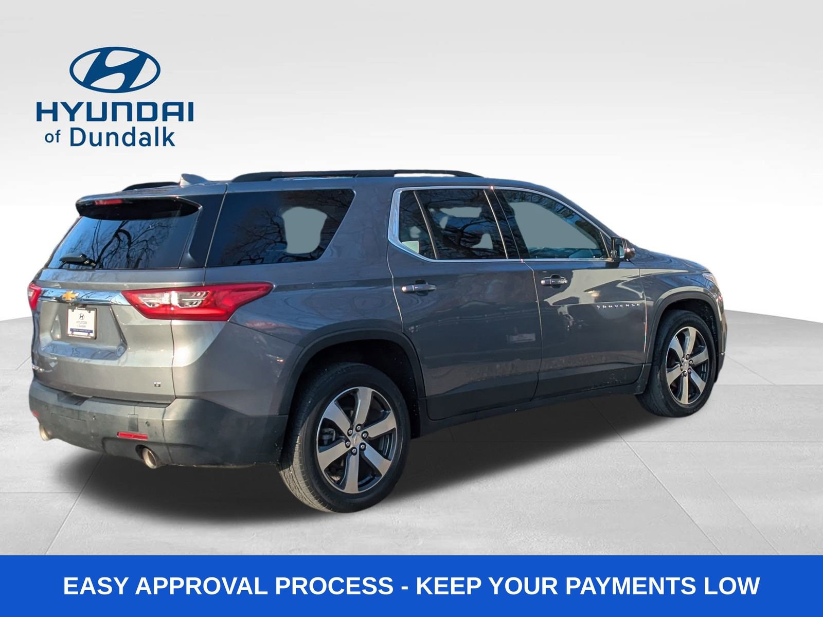 Used 2020 Chevrolet Traverse LT w/ LT Premium Package image 8