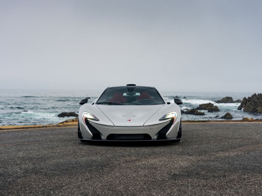 Used 2015 McLaren P1 RWD image 2