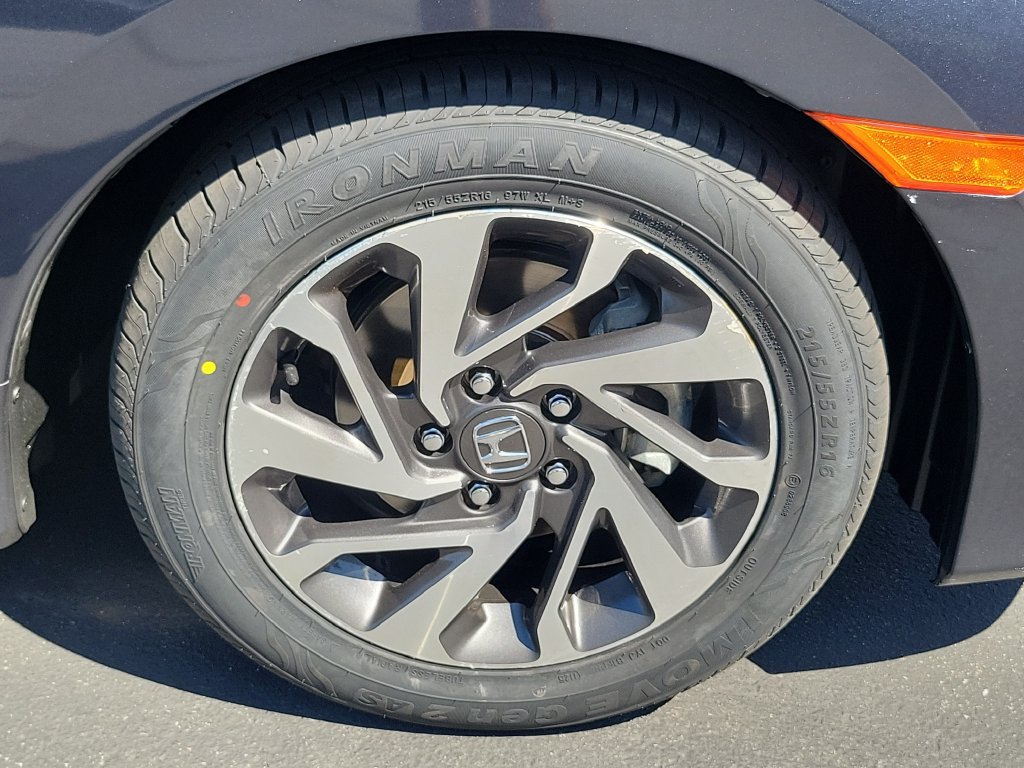Used 2017 Honda Civic EX image 6