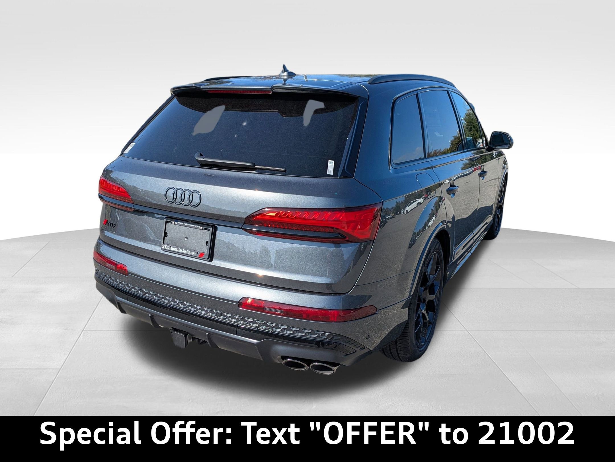 New 2026 Audi SQ7 Premium Plus image 3