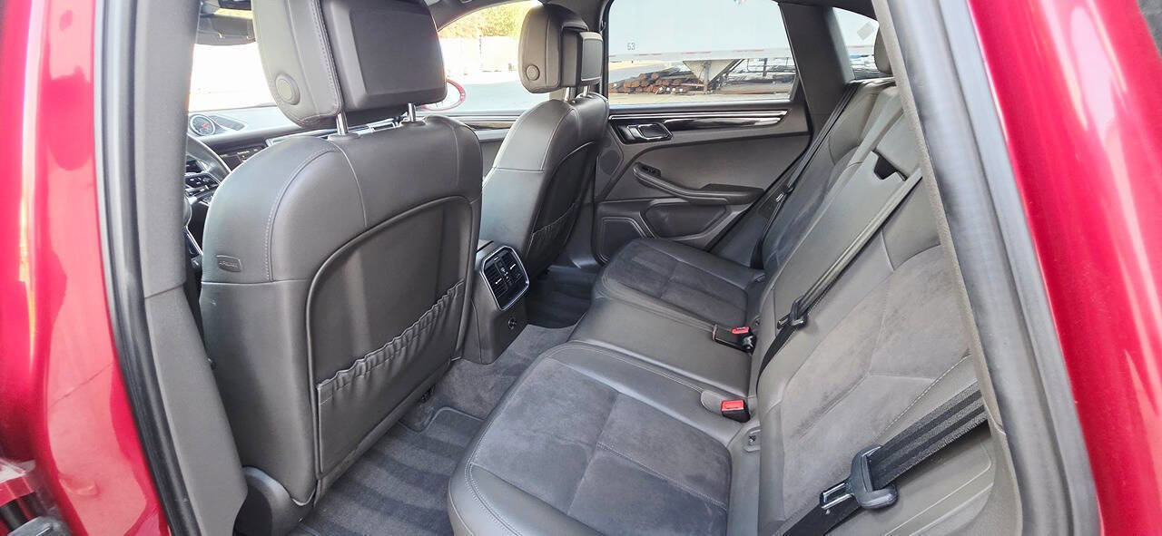 Used 2016 Porsche Macan S image 15