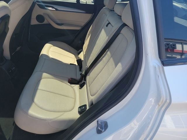 Used 2019 BMW X1 xDrive28i w/ M Sport Package AWD/4WD image 5