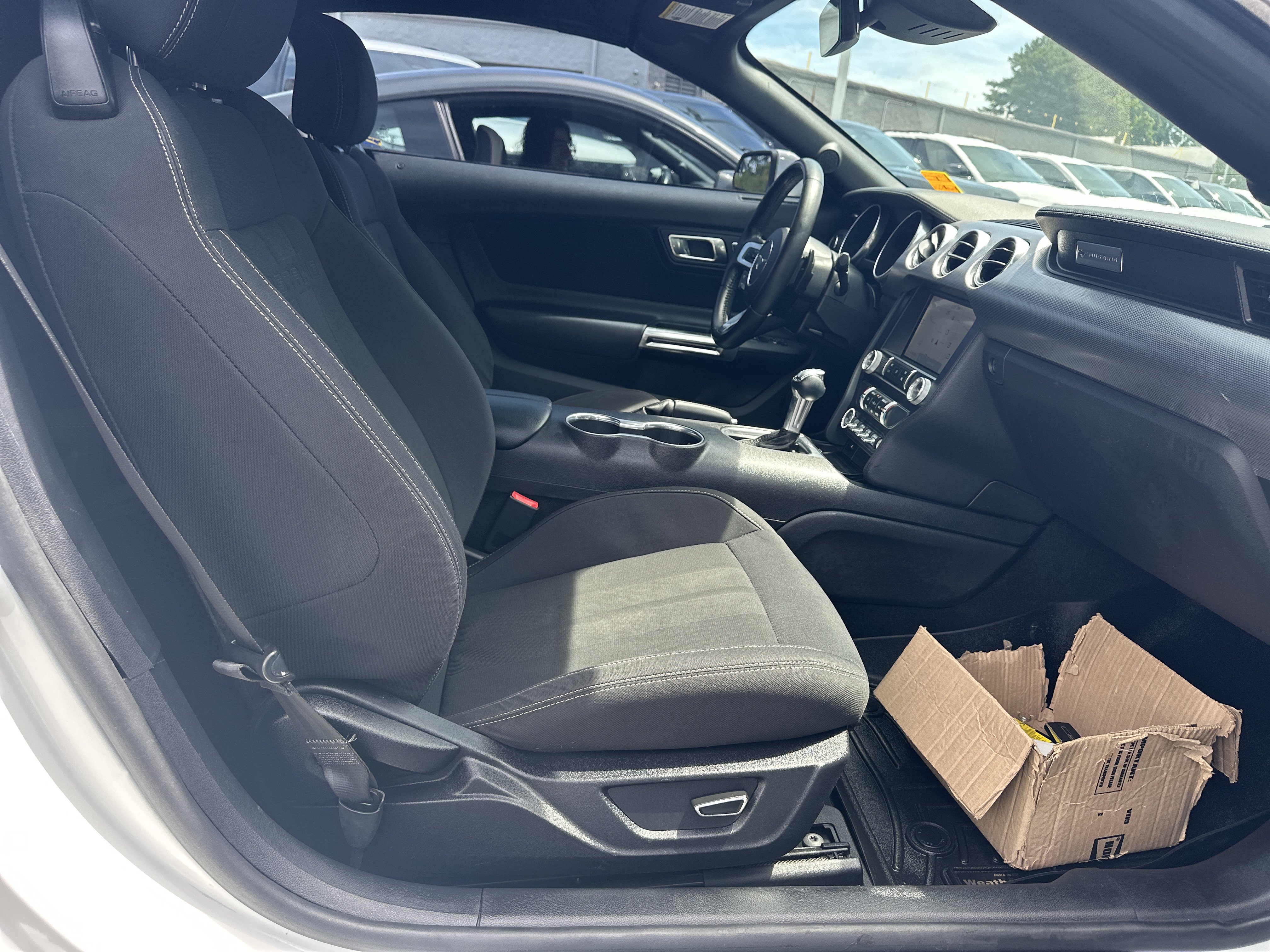 Used 2019 Ford Mustang Convertible w/ Equipment Group 101A RWD image 18