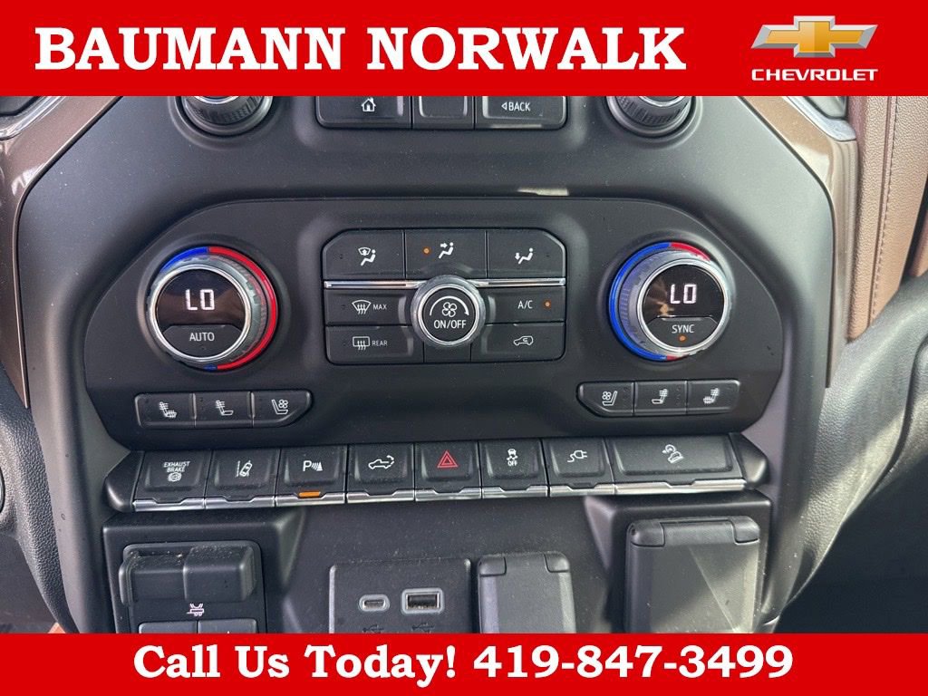 Used 2022 Chevrolet Silverado 2500 High Country w/ Z71 Off-Road Package AWD/4WD image 25