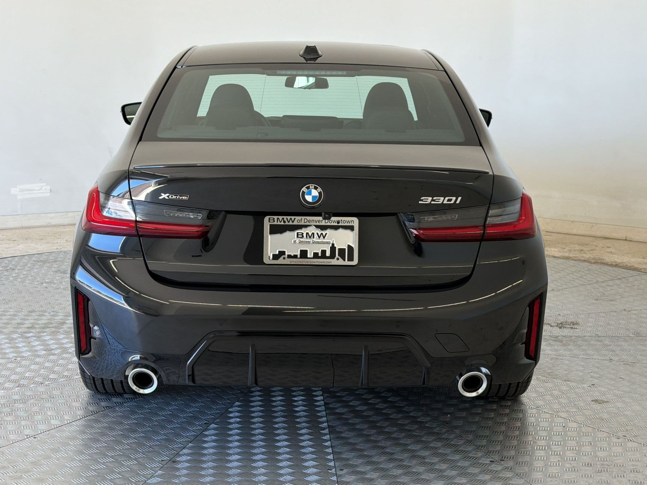 New 2026 BMW 330i xDrive Sedan w/ M Sport Package AWD/4WD image 10