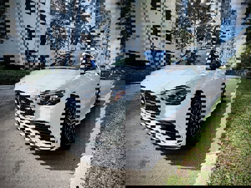 Used 2023 Mercedes-Benz C 300 Sedan image 13