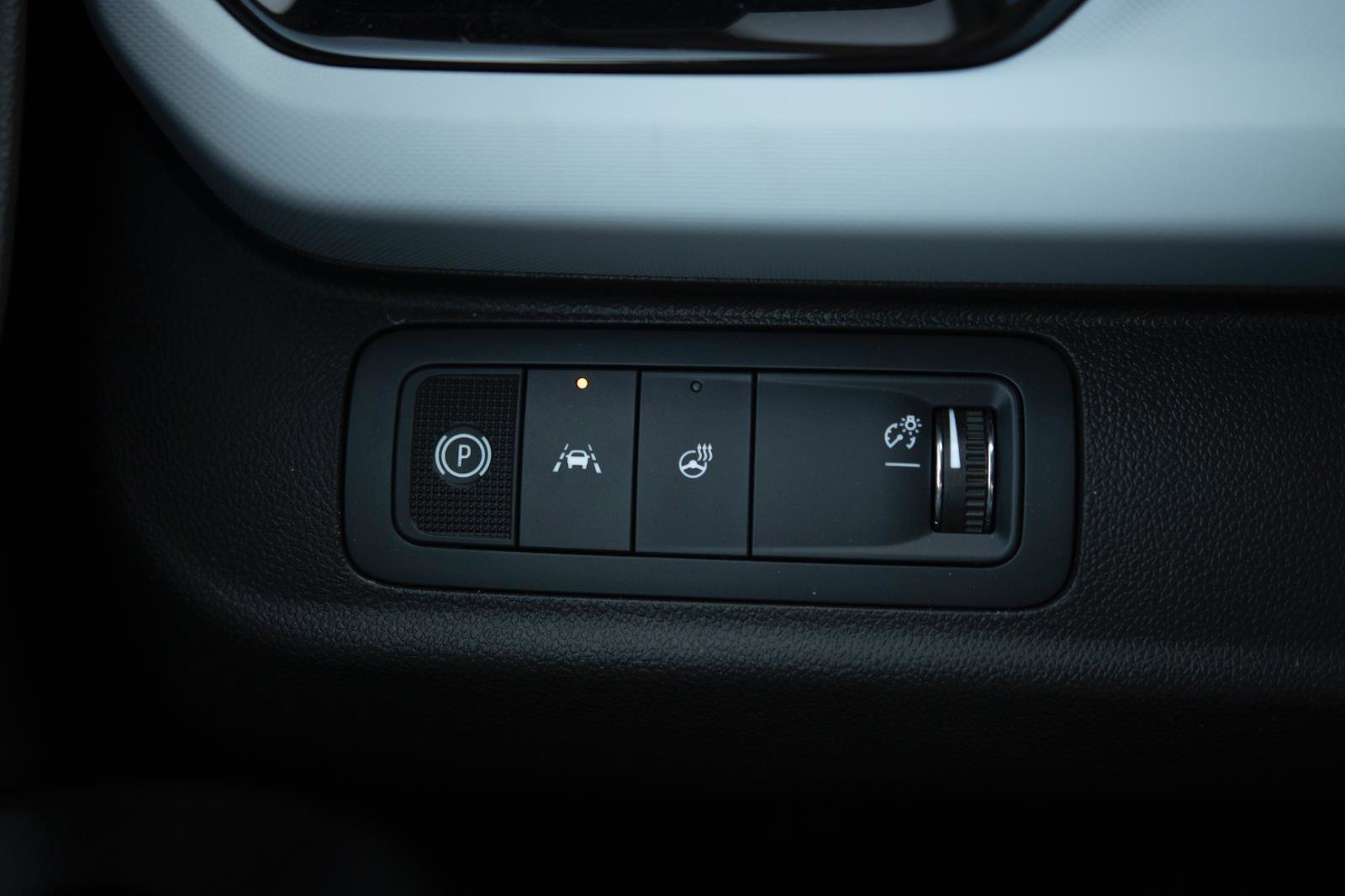 New 2027 Chevrolet Bolt RS w/ Technology Package FWD image 20