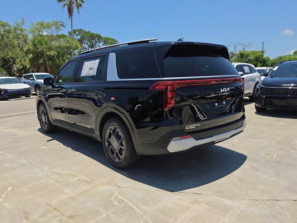 New 2026 Kia Carnival EX FWD image 6