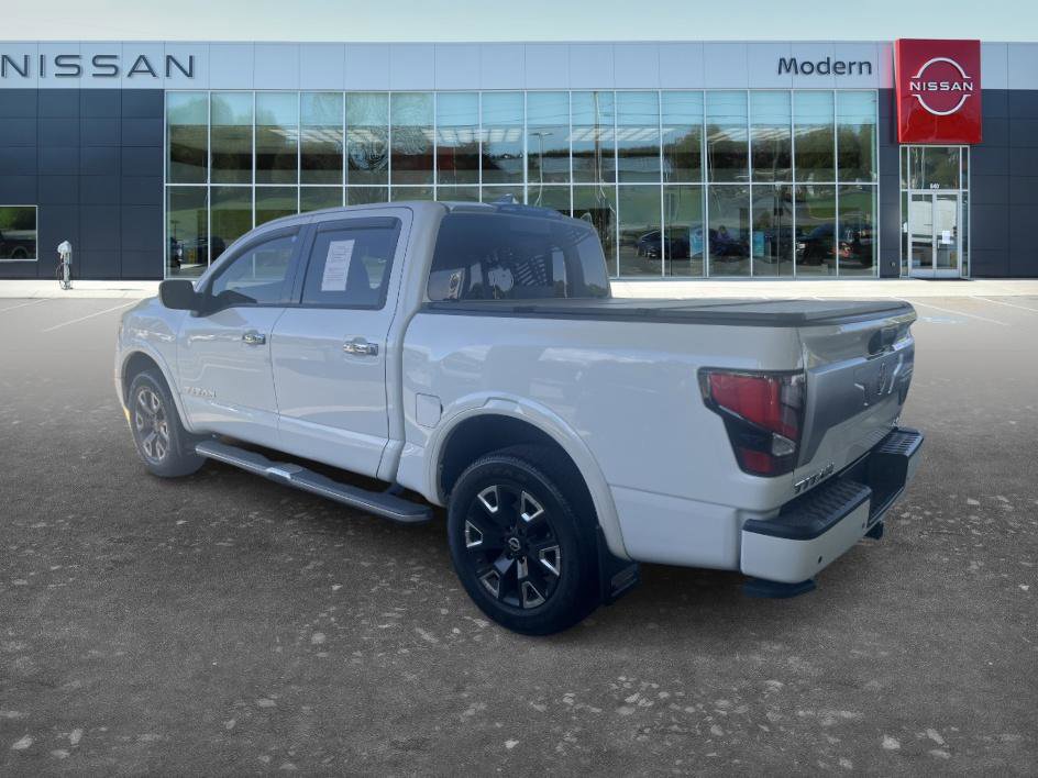 Used 2024 Nissan Titan Platinum Reserve w/ Moonroof Package AWD/4WD image 2